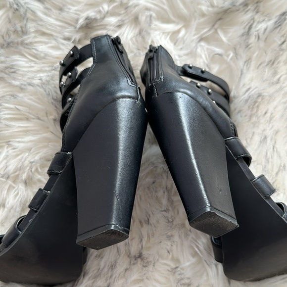 Steve Madden Heels - Picture 6 of 16